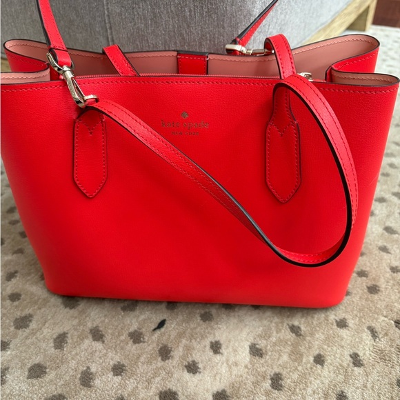 Kate Spade convertable crossbody handbag - Picture 2 of 7